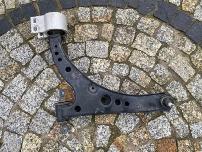 Opel astra k v рычаг левый перед 39089344 оригинал фото №1