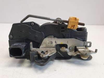 Замок двері chevrolet equinox лівий задня водія фото №1