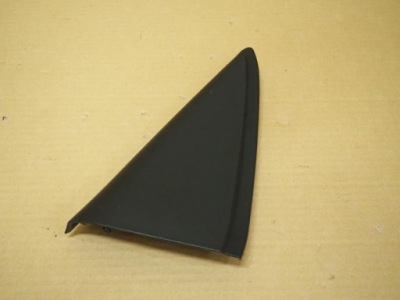 Заглушка дверь правый задняя toyota yaris iii фото №1