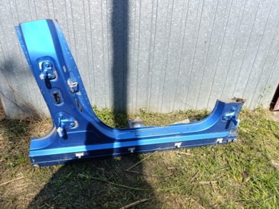 Mercedes w156 gla правый  порог фото №1