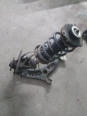 Поворотный кулак правый перед vw passat b7 2,0tdi фото №1