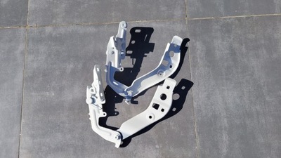 Mercedes aklas w177 петли капот a1778801100 фото №1