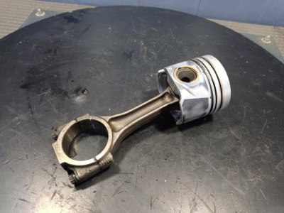 Audi a4 b8 2.0 tdi поршень cglc 038j фото №1