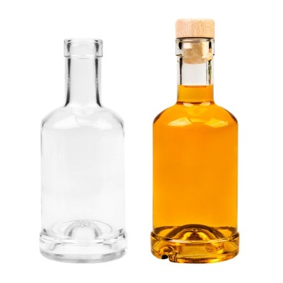 Butelka szklana na nalewki z korkiem Tadek 250 ml