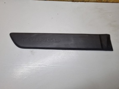 Renault twingo молдинг двері правий права задня 828201148r фото №1