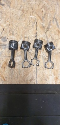 Поршень kobrowód master 2,3 dci 857145+w191 фото №1