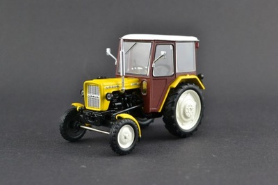 A195. URSUS C-330 NOWY SKALA 1:43.