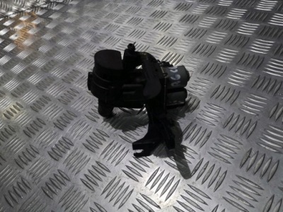 Audi оригінальний номер 8e9955711e двигун двірники задній фото №1