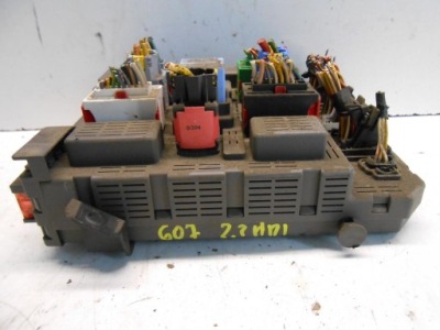 Коробка запобіжників peugeot 607 2.2 hdi # фото №1