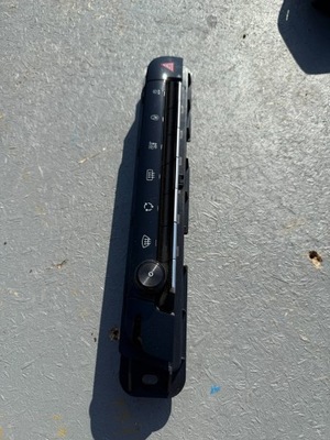 Citroen c5 aircross панель кондиціонера 9828018177 фото №1