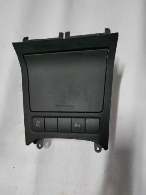 Golf 6 бардачок переключатели фото №1