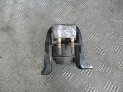 Подушка двигуна toyota corolla e12 1.4 b 01-04 r. hb 5d фото №1