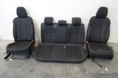 Skoda kamiq - сидіння заднє сидіння фото №1