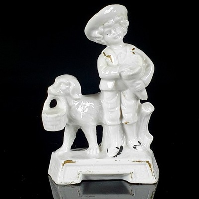 BARDZO STARA PORCELANOWA FIGURKA