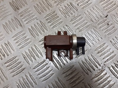 Клапан вакуумa mazda 3 bk 9652570180 фото №1