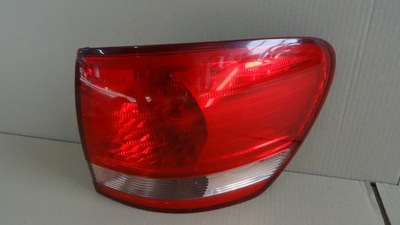 Toyota avensis verso t22 лампа правий задня фото №1