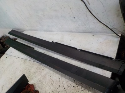 Actros mp4 захист стійка права фото №1