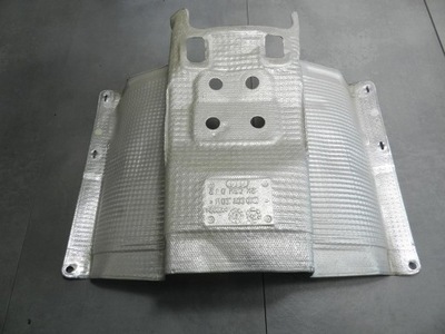 Audi a5 8t захист теплова 8k0804160r фото №1