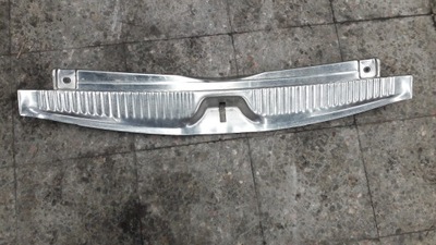 BRIDA DE UMBRAL DE MALETERO RENAULT LAGUNA II UNIVERSAL  