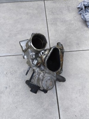 70036814 клапан egr renault scenic iii 1.5dci e фото №1