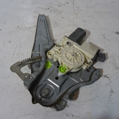 Toyota avensis t27 sedan підйомник вікон задня правий фото №1