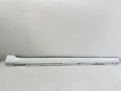 Audi a6 c8 4k0 молдинг поріг права 4k0853856 фото №1