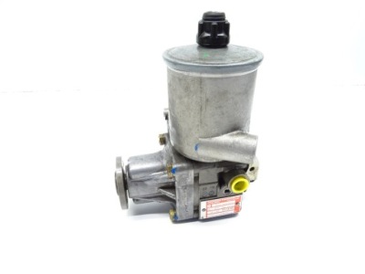 Насос усилителя mercedes w210 2104660301 zf фото №1
