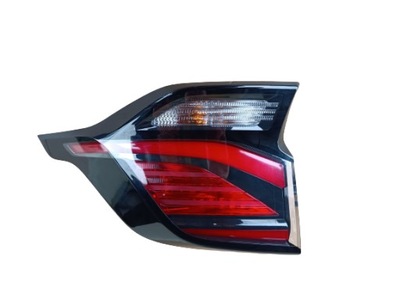 Лампа задняя задняя правая kia sportage 5 v 21- 92402r2000 оригинал фото №1