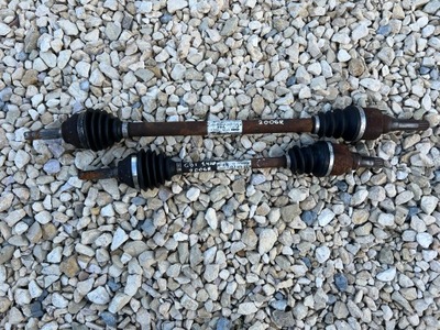 Citroen c3 i 1.4 hdi приводной вал правая 9684678580 фото №1