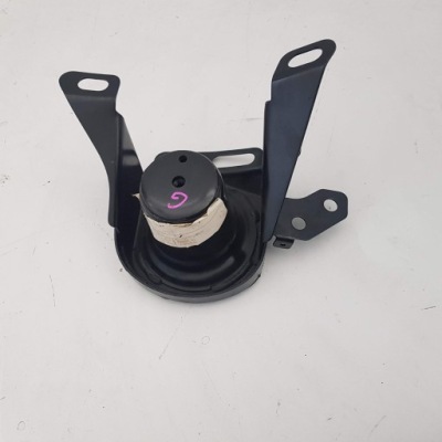 Mercedes g klasa 460 461 разъём кронштейн amorka фото №1