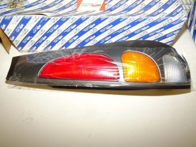 Лампа права задній marea weekend 96-99 przedlift фото №1