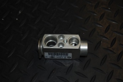 Клапан розширювальний bmw x6 e71 9187630 фото №1