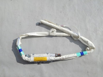 Opel astra j iv kombi шторка безопасности правая фото №1