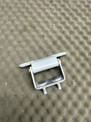 797100z000 петля крышки багажника левый kia sportage iii фото №1