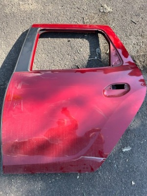 Дверь левый задняя dacia duster ii фото №1