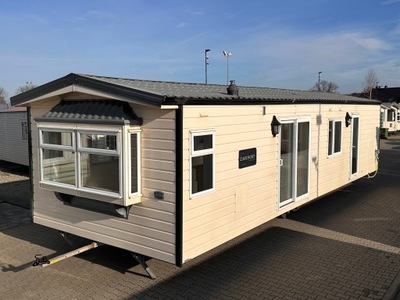 Całoroczny domek holenderski Claremont 11,80 x 3,70 m