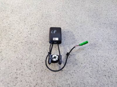 Кліпса поперечина пряжка ліва лівий перед 31369301 volvo s60 iii v60 ii фото №1