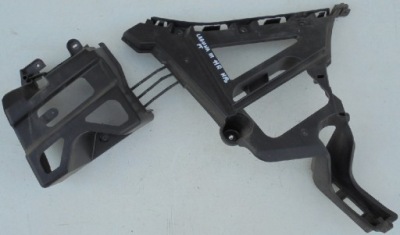 Renault laguna iii lift направляющая бампера правый задняя фото №1