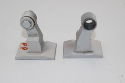 Петлі двері правий перед bmw f30 f31 7246066 комплект фото №1