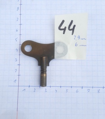 44 Stary klucz do nakręcania zegara 2,9mm