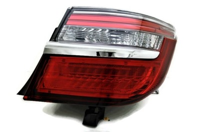 Toyota camry 2015-17 лампа правая nowa led фото №1