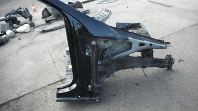 Mercedes r w251 c197 2005- четверть правая передняя фото №1