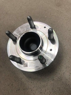 Chevrolet camaro 2016 16+ ступиця підшипник nowa фото №1