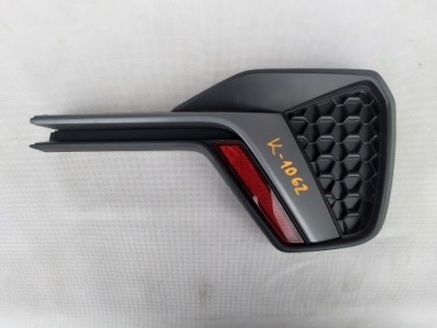 Audi a1 82a s-line решітка бампера задня ліва фото №1