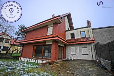 Dom, Piekary Śląskie, 300 m²