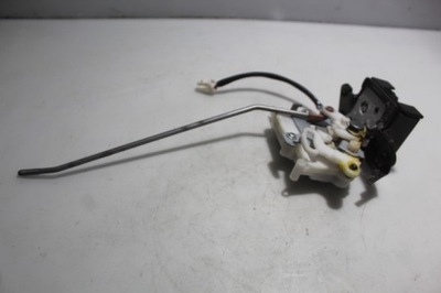 Замок кришки багажника mazda 5 i фото №1