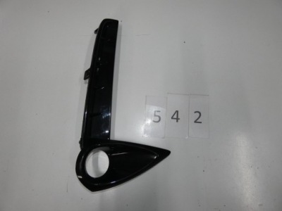 Решітка бампера lexus ux права 542. фото №1