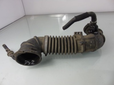 Volvo s40 v40 2.0 t труба воздуха 30617117 96-01r фото №1