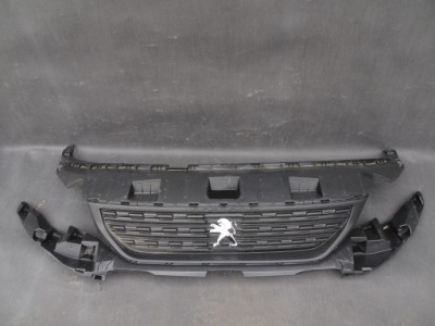 Peugeot partner iv 18- решітка радіатора решітка радіатора перед oryg фото №1