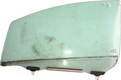 Скло передня ліва двері toyota yaris ii 5 двері фото №1